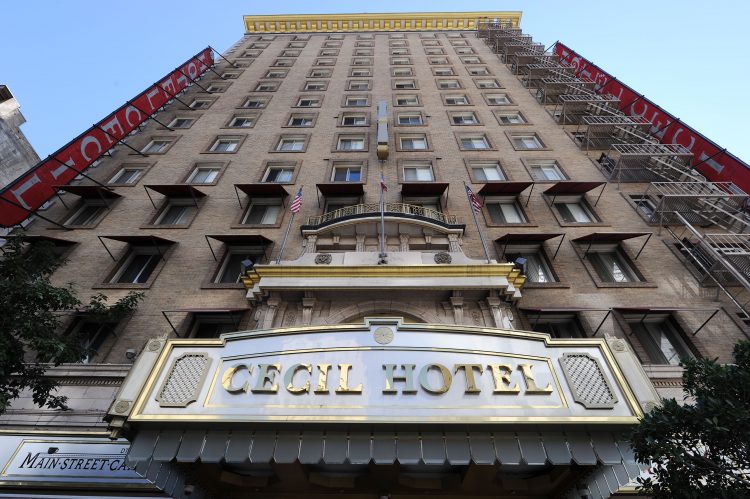 Khách sạn Cecil với rất nhiều vụ án kinh hoàng