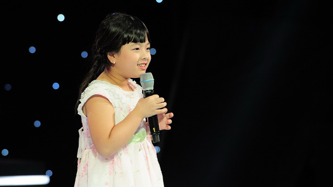 Hồng Khanh trong chương trình "Giọng hát Việt Nam"