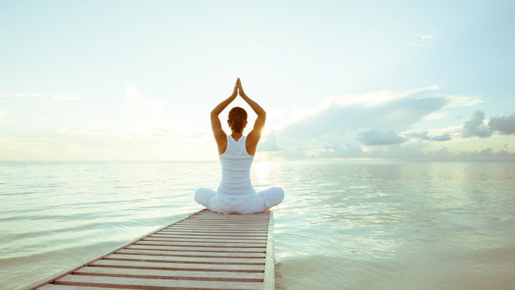 Bạn nên xem lại mục đích khi tập Yoga là gì?